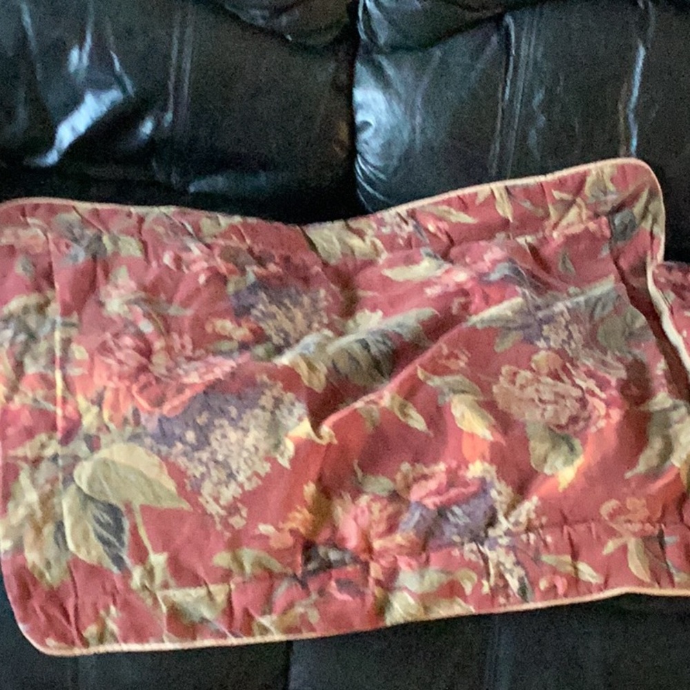 ⚜️ CROSCILL "SERENA RED"FLORAL EUC Pillow Case Peonies Hydrangeas VNPLC